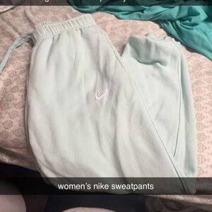 Nike Sweatpants